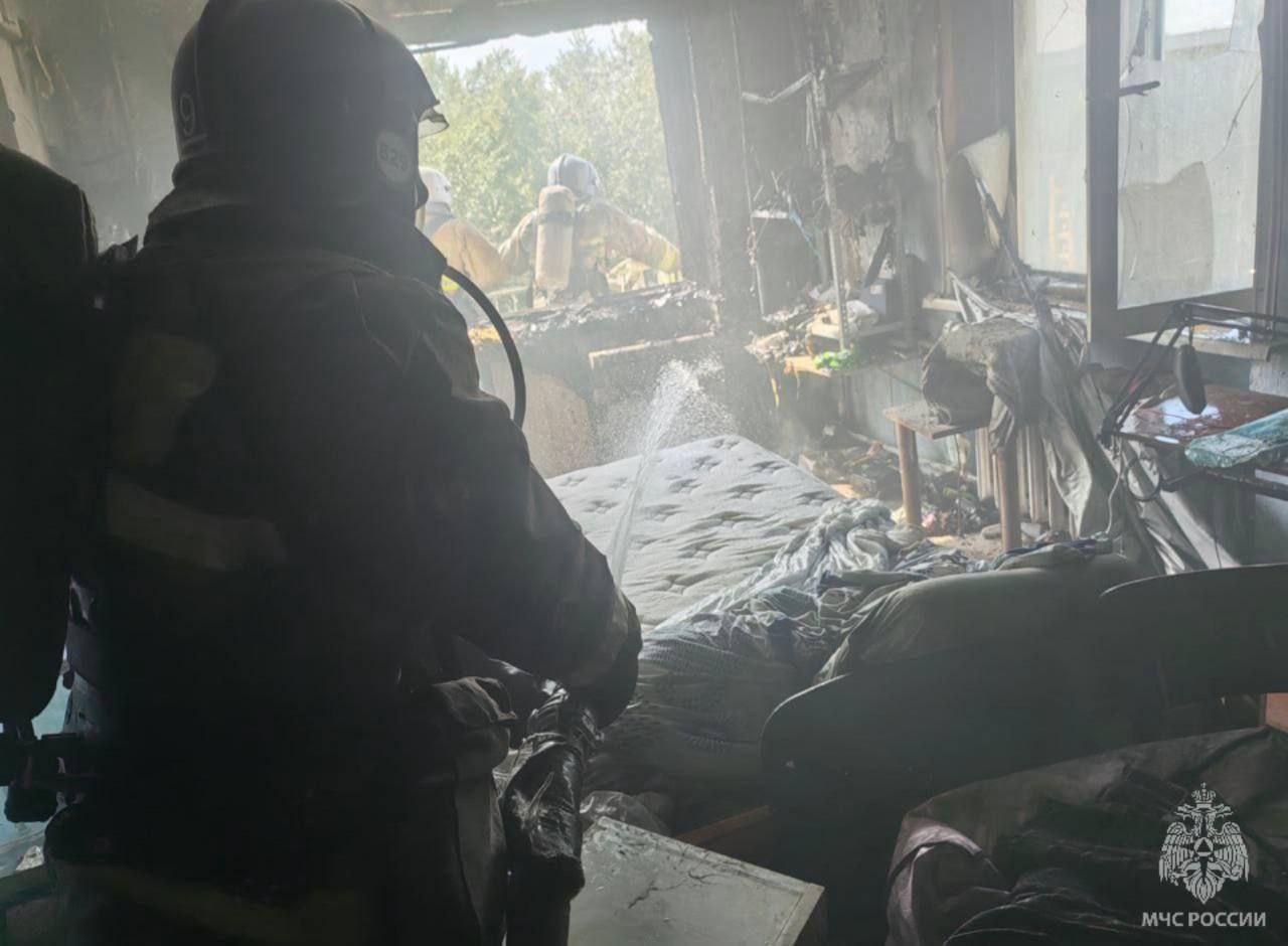 Пять человек спасены на пожаре в Ангарске Днем от очевидцев поступило...