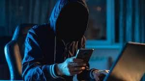 💰Жители Приморья перевели мошенникам свыше миллиарда рублей за первую половину 2025 года.