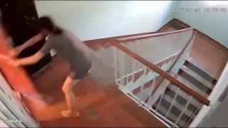 Страшное из Архангельска: соседка внезапно будто стала одержимой, а жители...