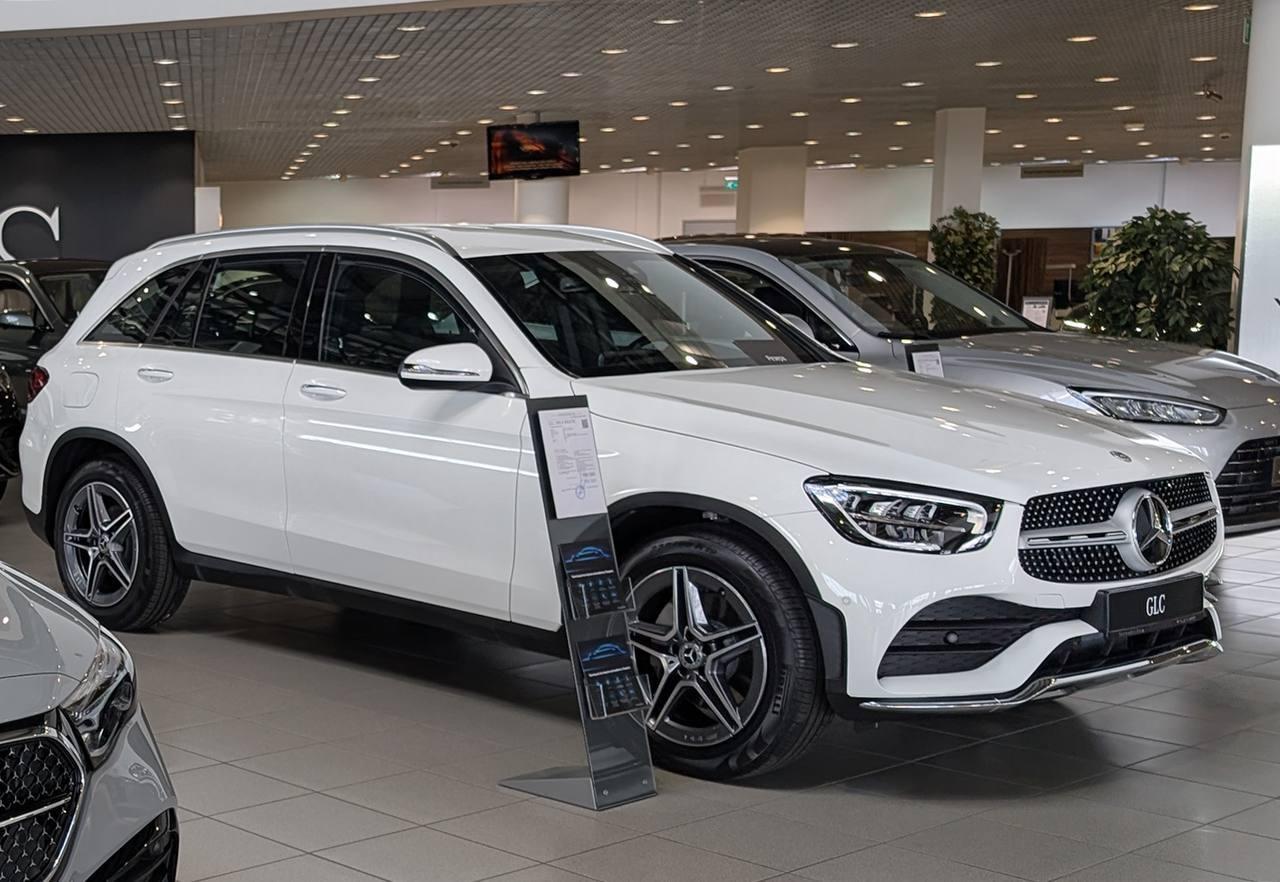 Новый кроссовер Mercedes-Benz GLC 2025, собранный в России, обнаружен в продаже
