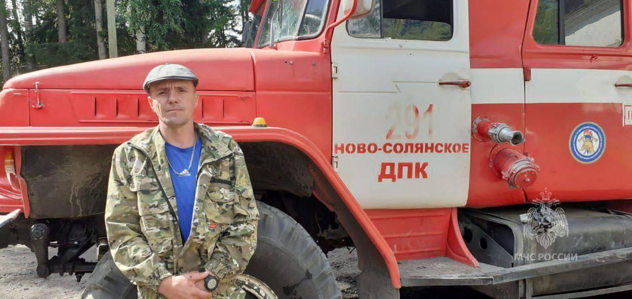 Мужчина из Красноярского края вытащил грудничка из горящего дома. В селе...