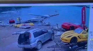 В Приморье мужчина на гидроцикле сбил двух девочек на сапе — одну увезли в тяжелом состоянии