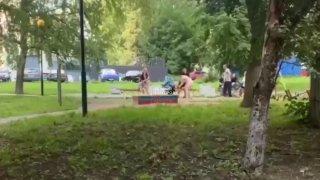 В Нижнем Новгороде две женщины подрались на детской площадке. Со слов...