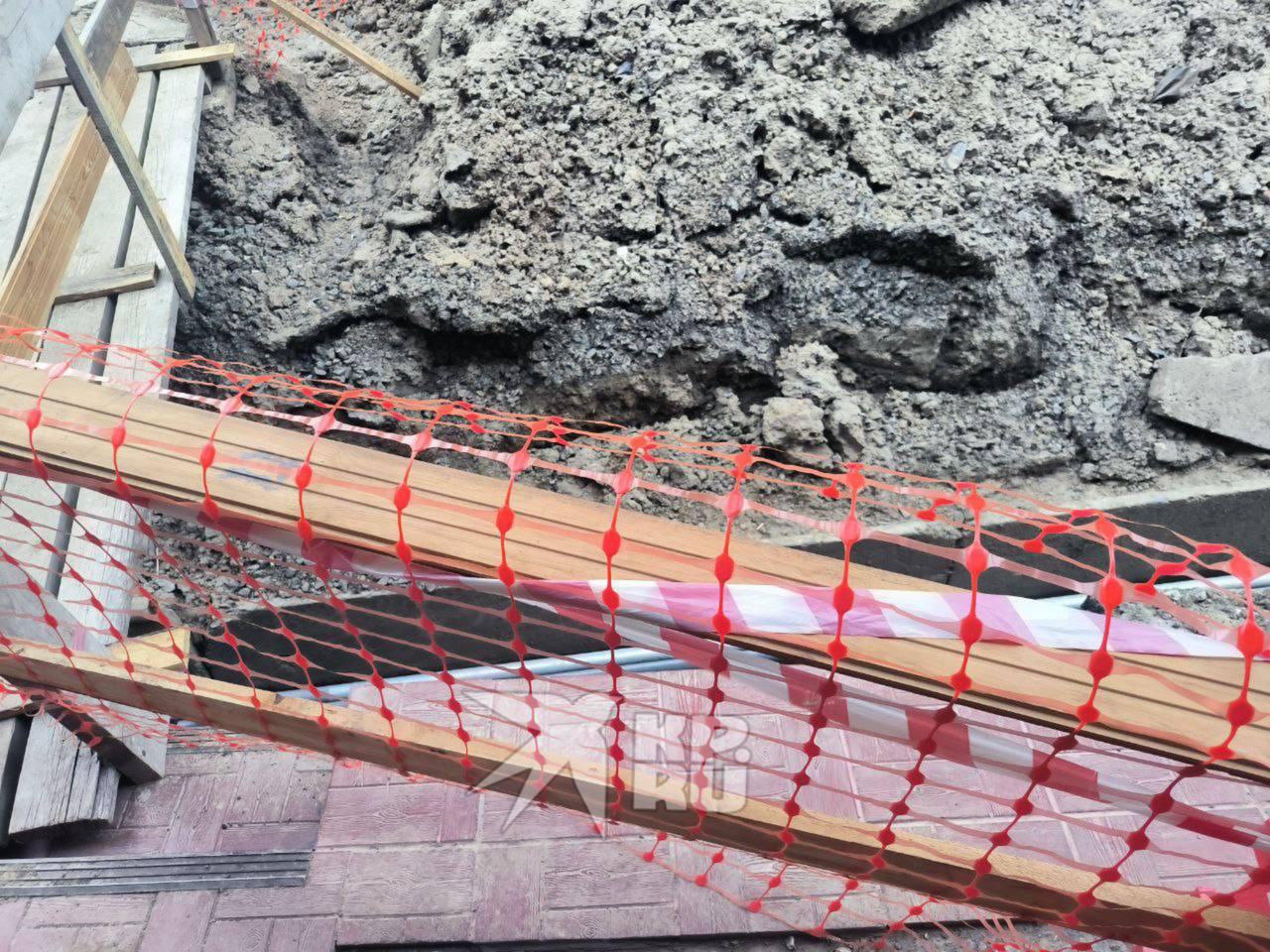 Предпринимателя будут судить за смерть подростка в траншее в Новосибирске