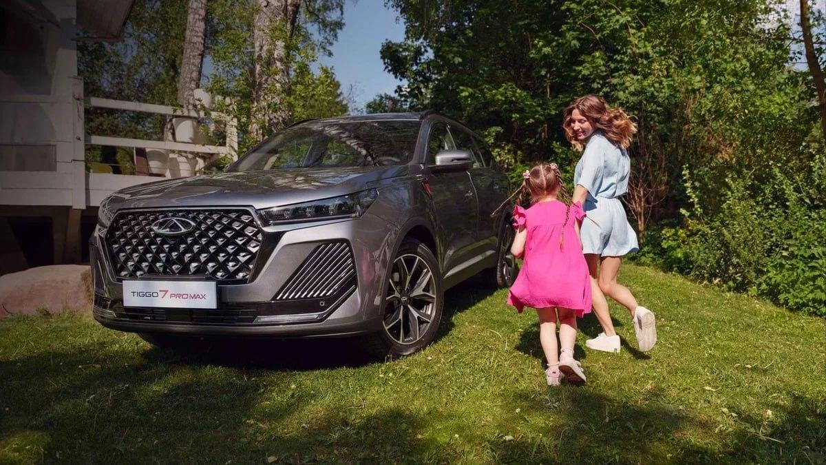 Кроссоверы Chery получили в России новые цены и комплектации Новое исполнение...
