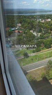 В Самаре южане перекрыли свадебным кортежем дорогу ради отплясывания лезгинки, пока местные жители вынужденно стояли в километровой пробке