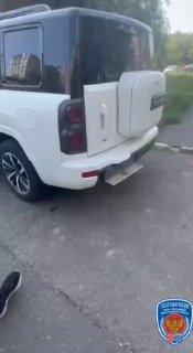 В Петербурге ГАИ остановила Haval с хитрой конструкцией для скрытия номеров....