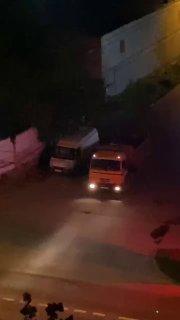 Жители дома на востоке Москвы жалуются на громкие работы, не прекращающующиеся даже ночью.