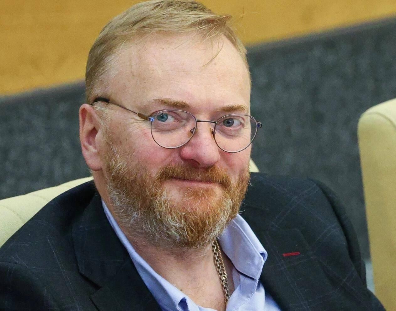 Депутат Виталий Милонов раскритиковал квартиры-студии, назвав их 