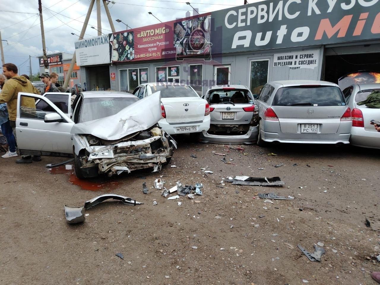 Березовка. Как сообщают очевидцы, водитель «Лады» в состоянии алкогольного...