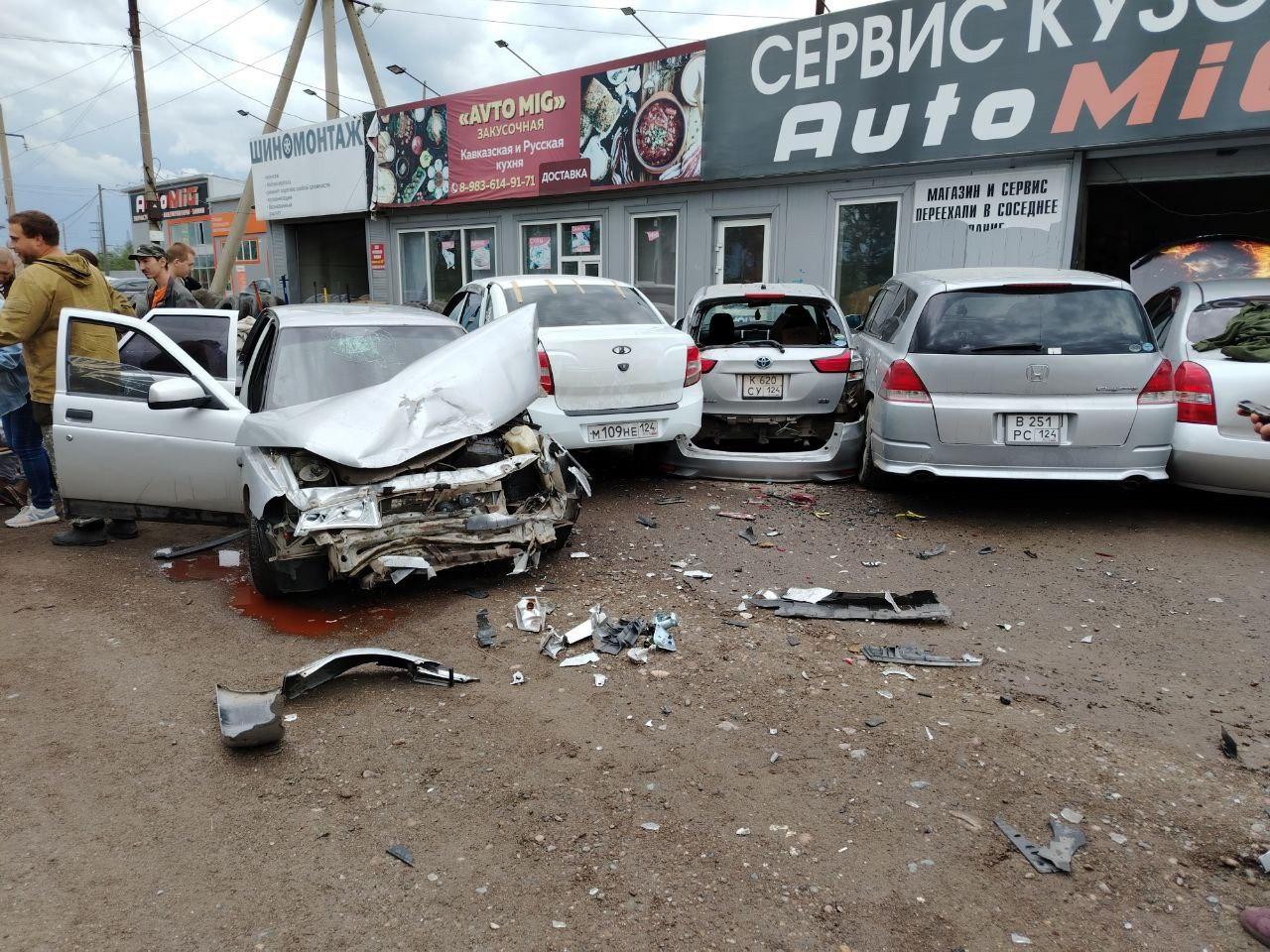 Березовка. Как сообщают очевидцы, водитель «Лады» в состоянии алкогольного...