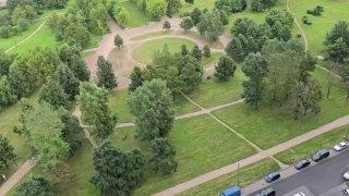 Отвлекитесь на минуту и посмотрите, как полиция гоняется за нарушителем на электровелосипеде в Петербурге