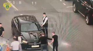 С учетом позиции Мещанской межрайонной прокуратуры суд заключил под стражу...