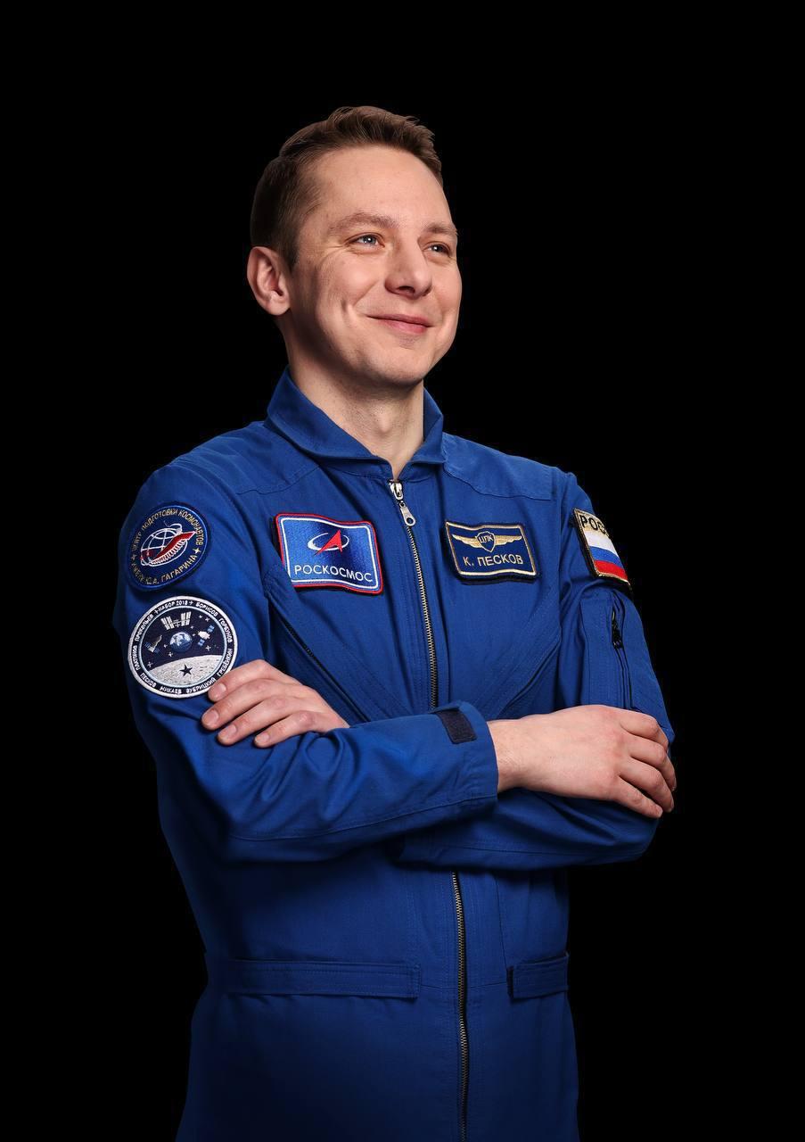 Космонавт из Красноярского края Кирилл Песков вернулся на землю Вместе с...