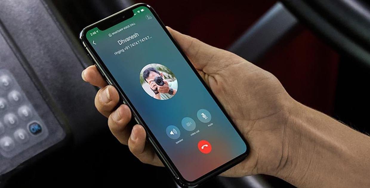 Запретить звонки через WhatsApp и Telegram предложили российские операторы, пишут СМИ.