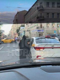 В Москве водители возмутились обилию полностью покрытых женщин в центре города