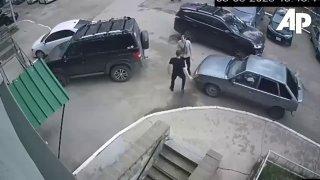Житель Уфы умер после одного удара в голову. По данным экспертизы, на момент смерти у него было «два конкурирующих заболевания». Родственники погибшего пытаются доказать, что он умер от удара незнакомца, а не от болезни.