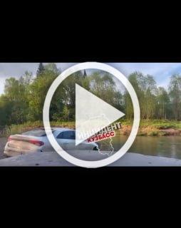 Экстремалка из Кузбасса решила покорить Тайгу на своей Kia K5, приключение затянулось на два дня! 