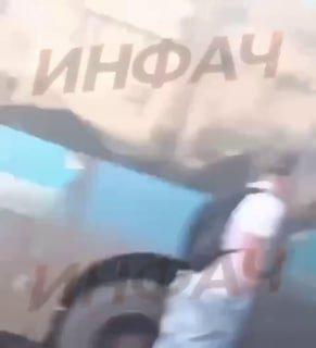 В Подмосковье мужчина перепутал оппонента с урной и улетел в нокаут