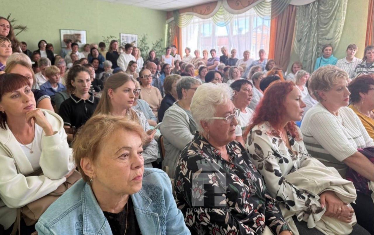 В Прокопьевске медикам пересчитают зарплаты после выявленных нарушений