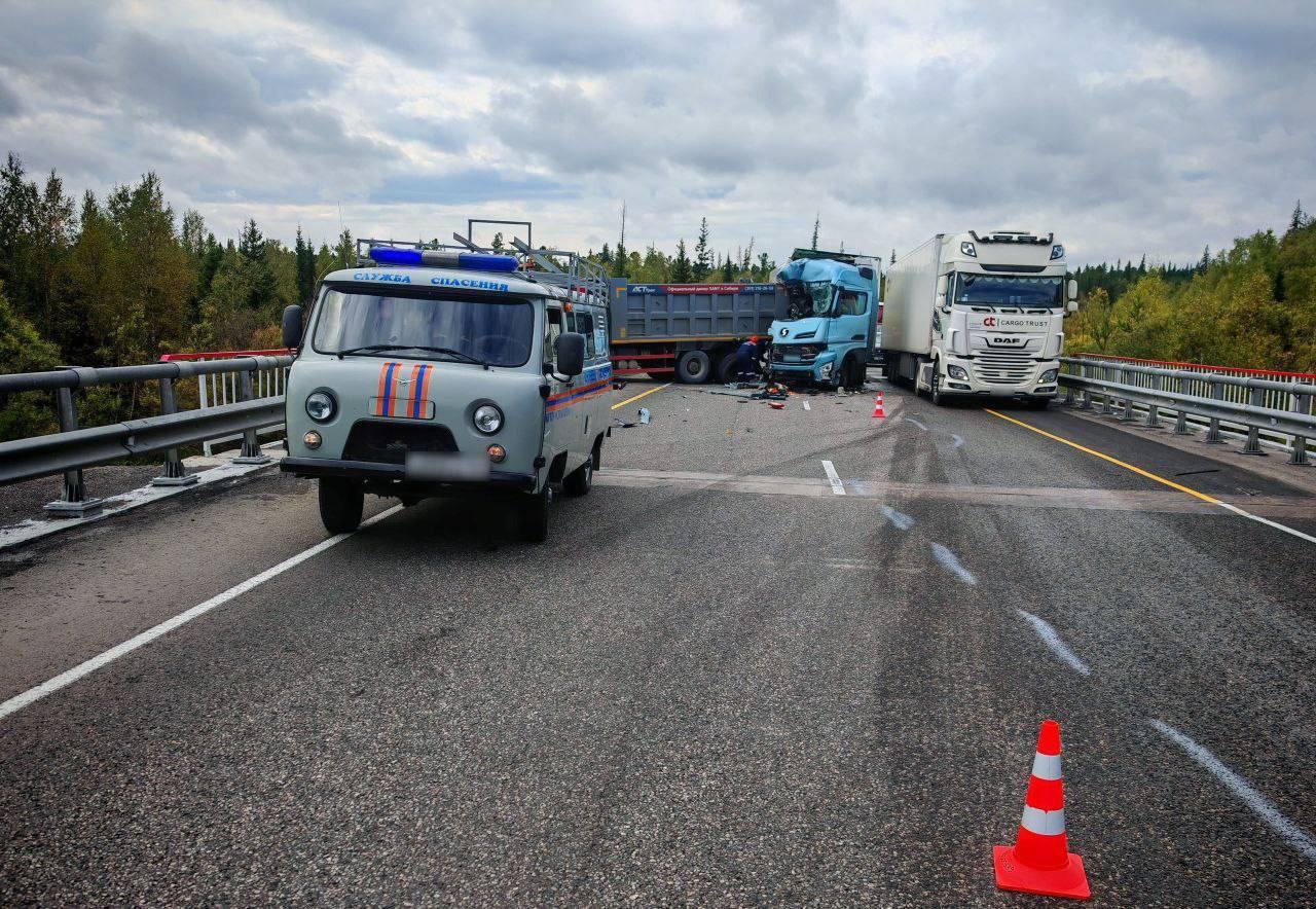 Подробности ДТП в котором столкнулись два грузовика