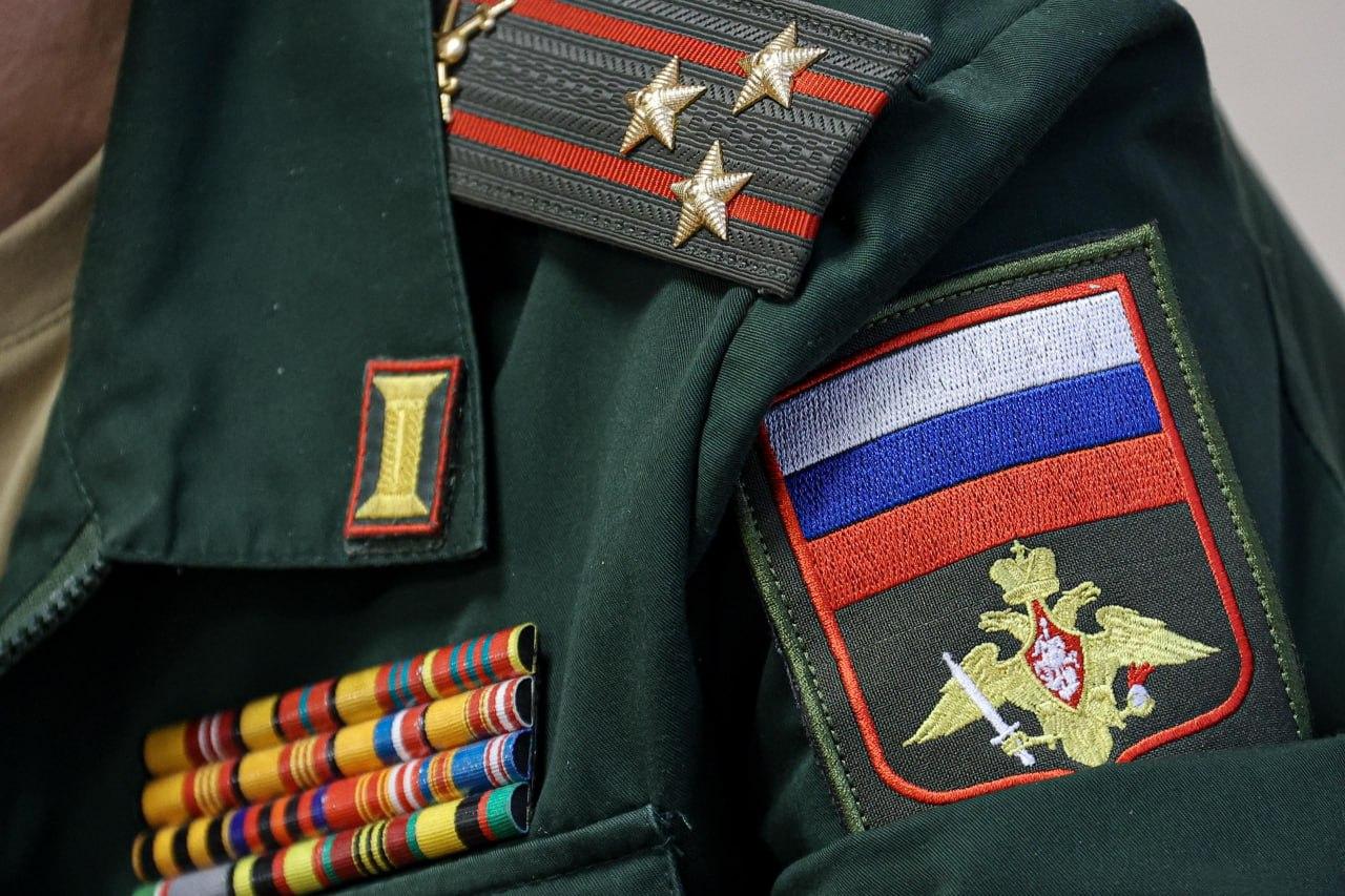 Сотрудника военкомата Новокузнецка поймали на взятках