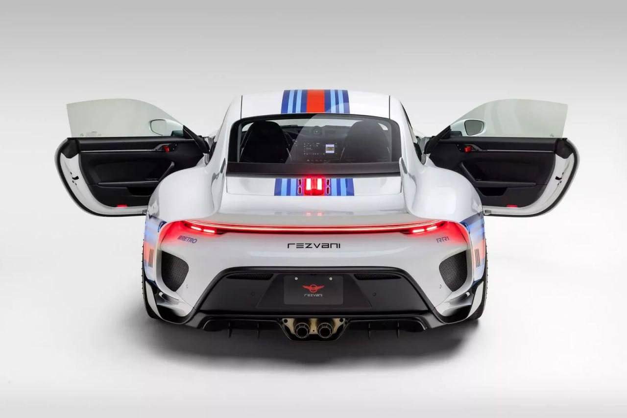 Porsche 911 получил ретро-версию — компания Rezvani выкатила спорткар PR1.