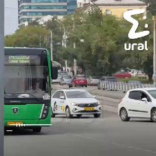 Отказ от кондукторов в Екатеринбурге пошёл не по плану. Уволенные люди всё...