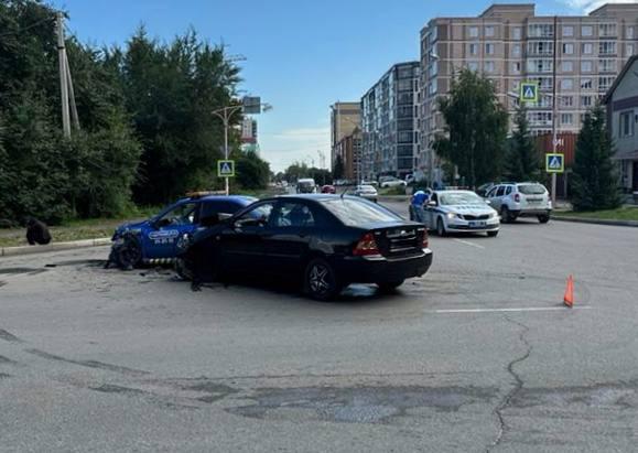 В Абакане произошло столкновение двух транспортных средств 21 августа днем в...