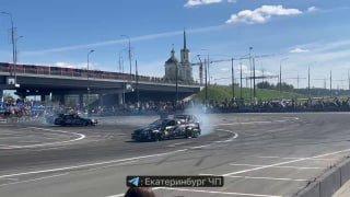 В Верхней Пышме сегодня шумно и ярко — на площадке Музейного комплекса проходит фестиваль DRIFT GAMES.