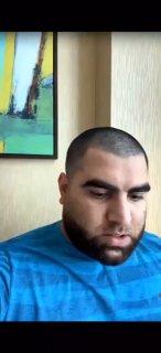 Блогер Арсен Маркарян прилетел в Москву — вероятно, чтобы проводить тренинги и зарабатывать.