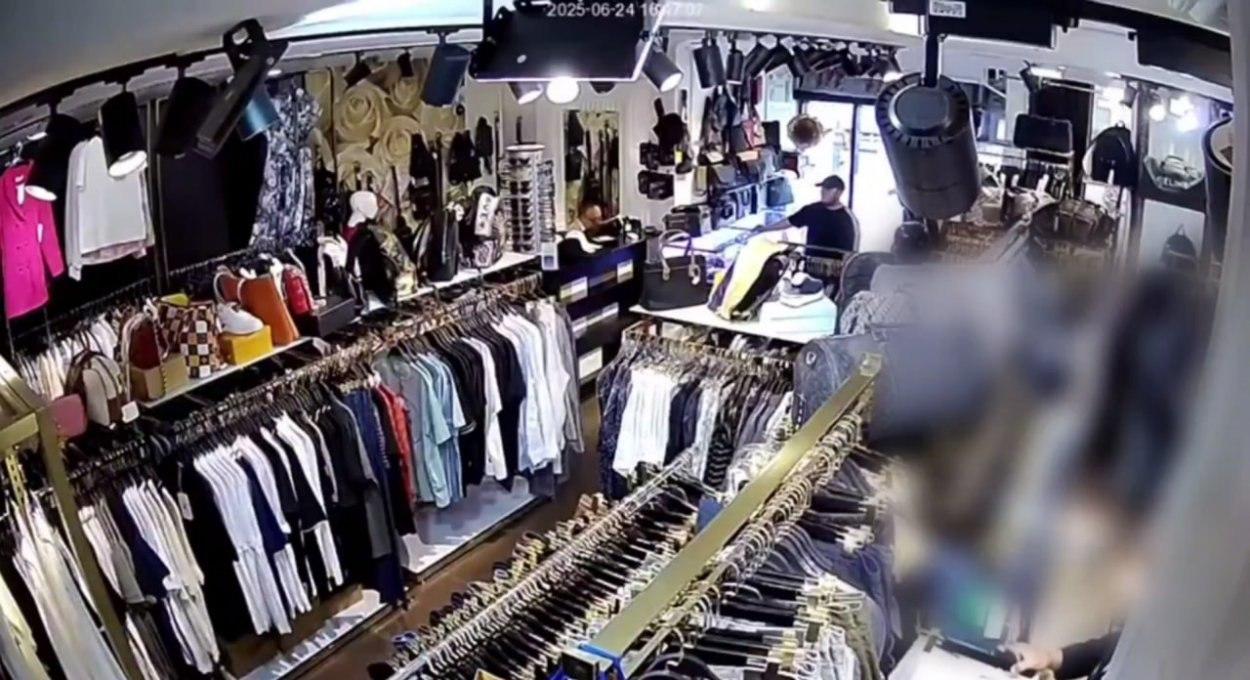 В Оренбурге поймали 24-летнего мужчину, укравшего одежду из магазина на 56...