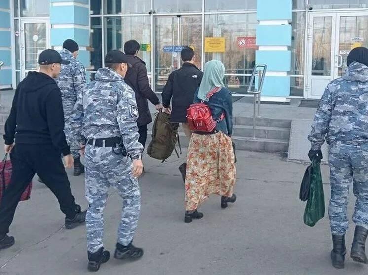 Запрет работы мигрантов в некоторых сферах готовит министерство...