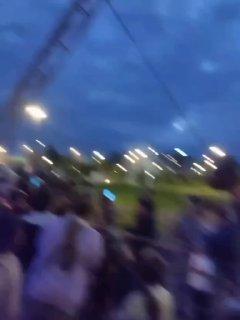 В Красноярске фейерверк попал в толпу людей: пострадали несколько человек.