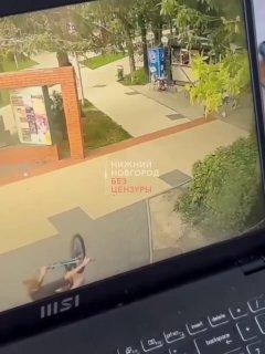 В Нижегородской области в Арзамасском парке мужчина с ребенком пнул...