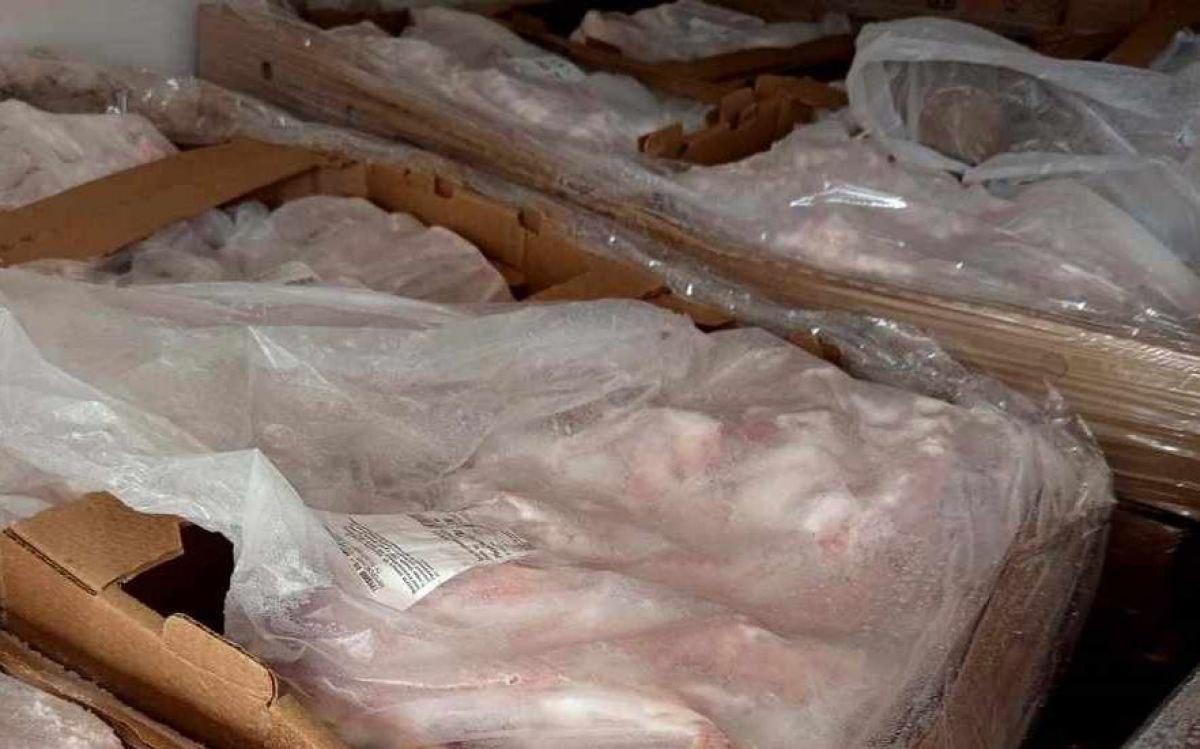 Россельхознадзор пресек ввоз некачественной продукции на границе с Беларусью.