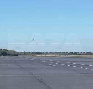Самолёт с 311 пассажирами экстренно посадили в Нижневартовске из-за отказа двигателя