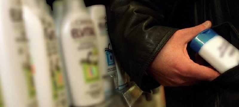 Серийного вора шампуней от перхоти поймали в Брянске