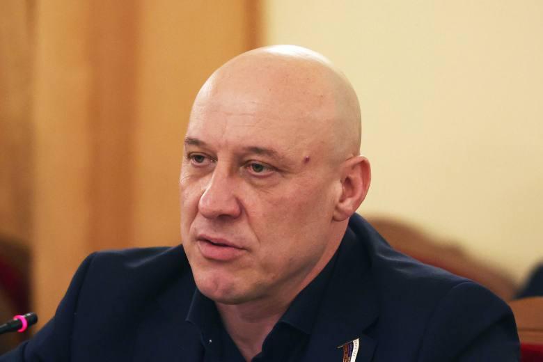 Песни Шамана, Газманова и Майданова вошли в перечень патриотических композиций, рекомендуемых изучать в школах.