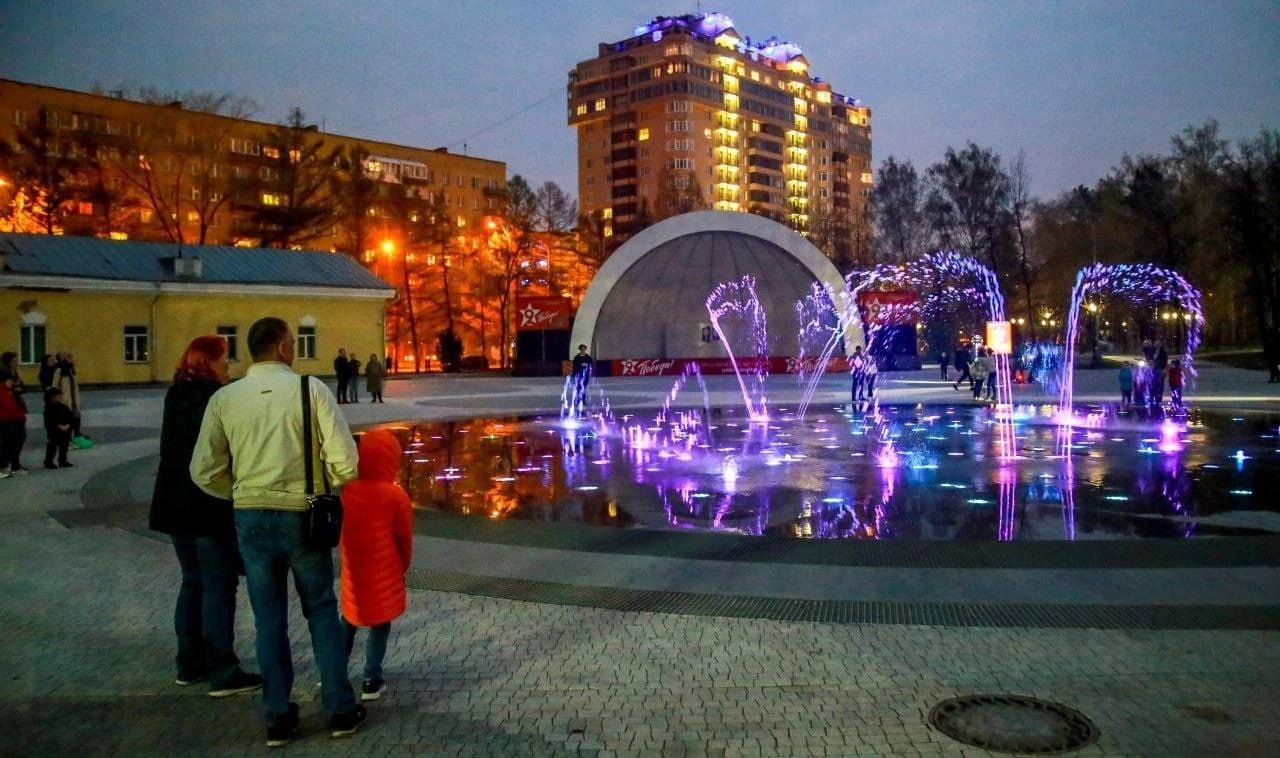 В Центральном парке Новосибирска открывается сезон лазерных шоу