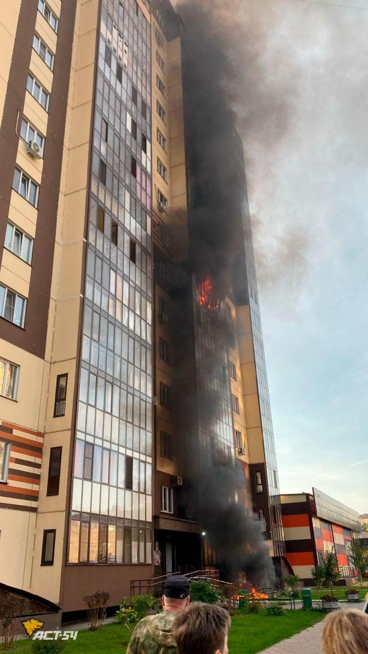 Пожар произошёл на 7 этаже многоэтажного дома на Заречной, 27