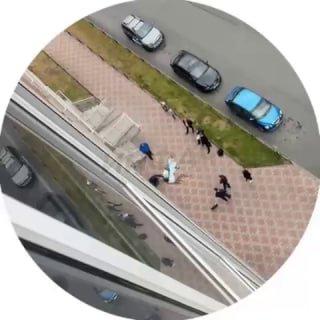Житель Петрозаводска из-за депрессии решился на отчаянный шаг и выбросился из окна 17-го этажа