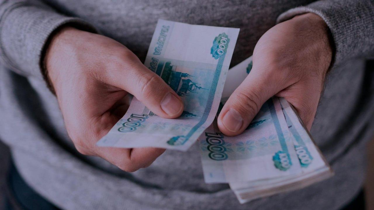 МРОТ в России вырастет сразу на 20%