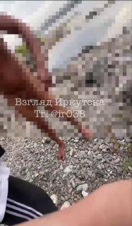 В Иркутске голый неадекват показал девушкам 