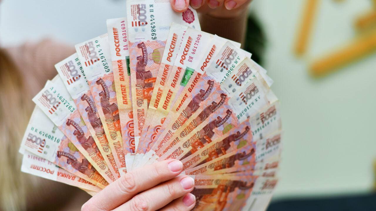 Строительная фирма выплатит абаканке почти 5 млн рублей за срыв сроков...