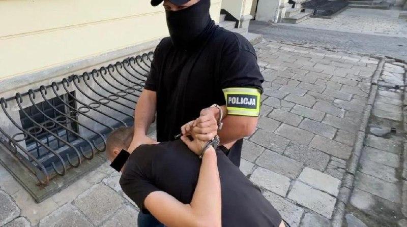 «Будем жечь ваши дома, пока не вернёте пособия» Украинец в Польше пригрозил...