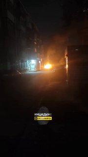 Сегодня рано утром горели киоски на проспекте Карла Маркса, около остановки...