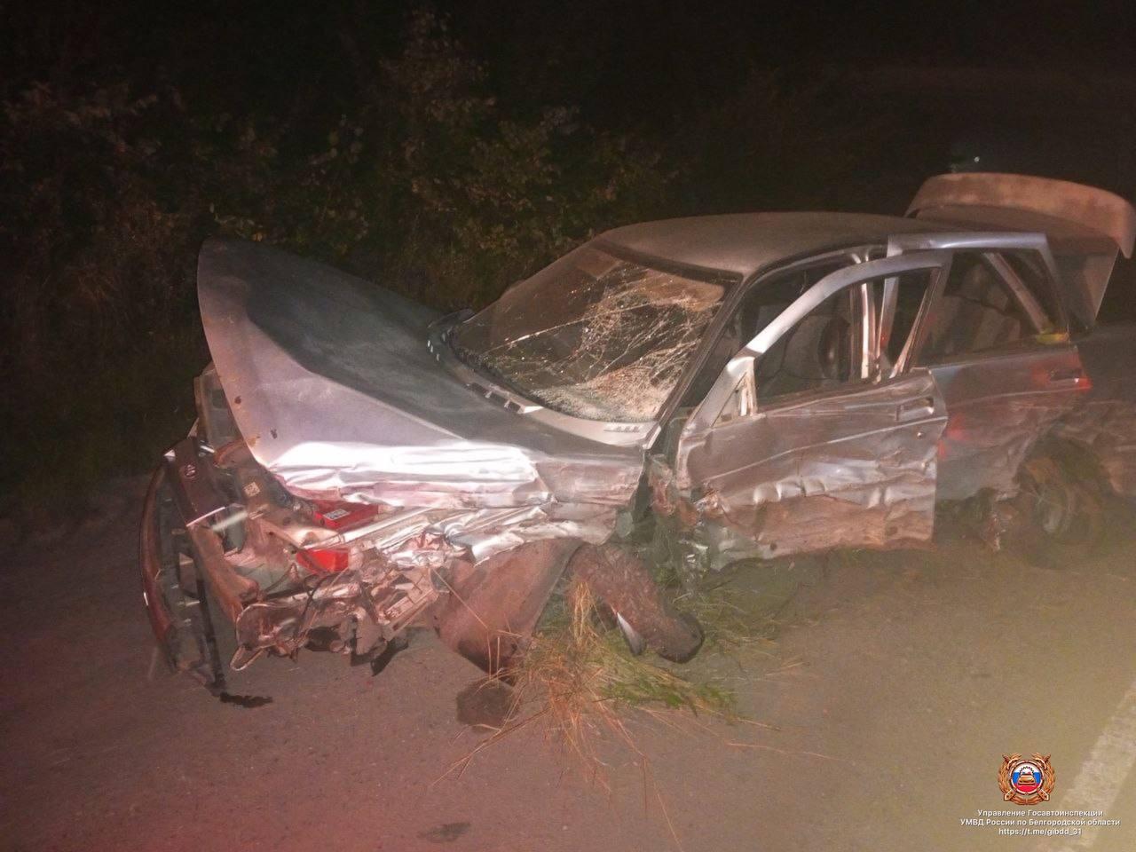 Вчера в Валуйском округе столкнулись две легковушки лоб в лоб