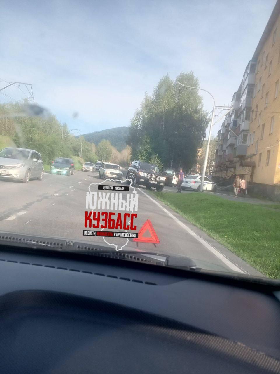 В Таштаголе произошло ДТП на улице Ленина, 19. 🇷🇺 Источник: ЧП Кузбасс