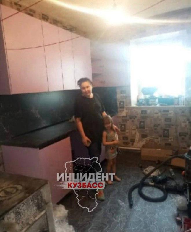 В Кузбассе мать-алкоголичка избивает и не кормит детей, а органы опеки...
